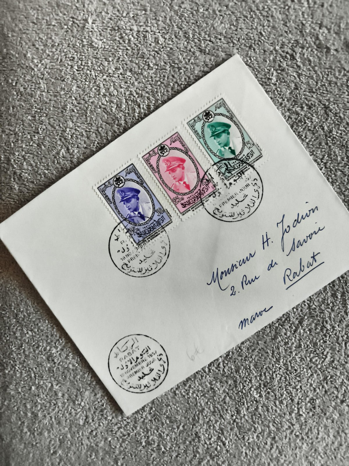 Lettre premier jour Maroc timbres Roi Hassan II oblitérés philatélie