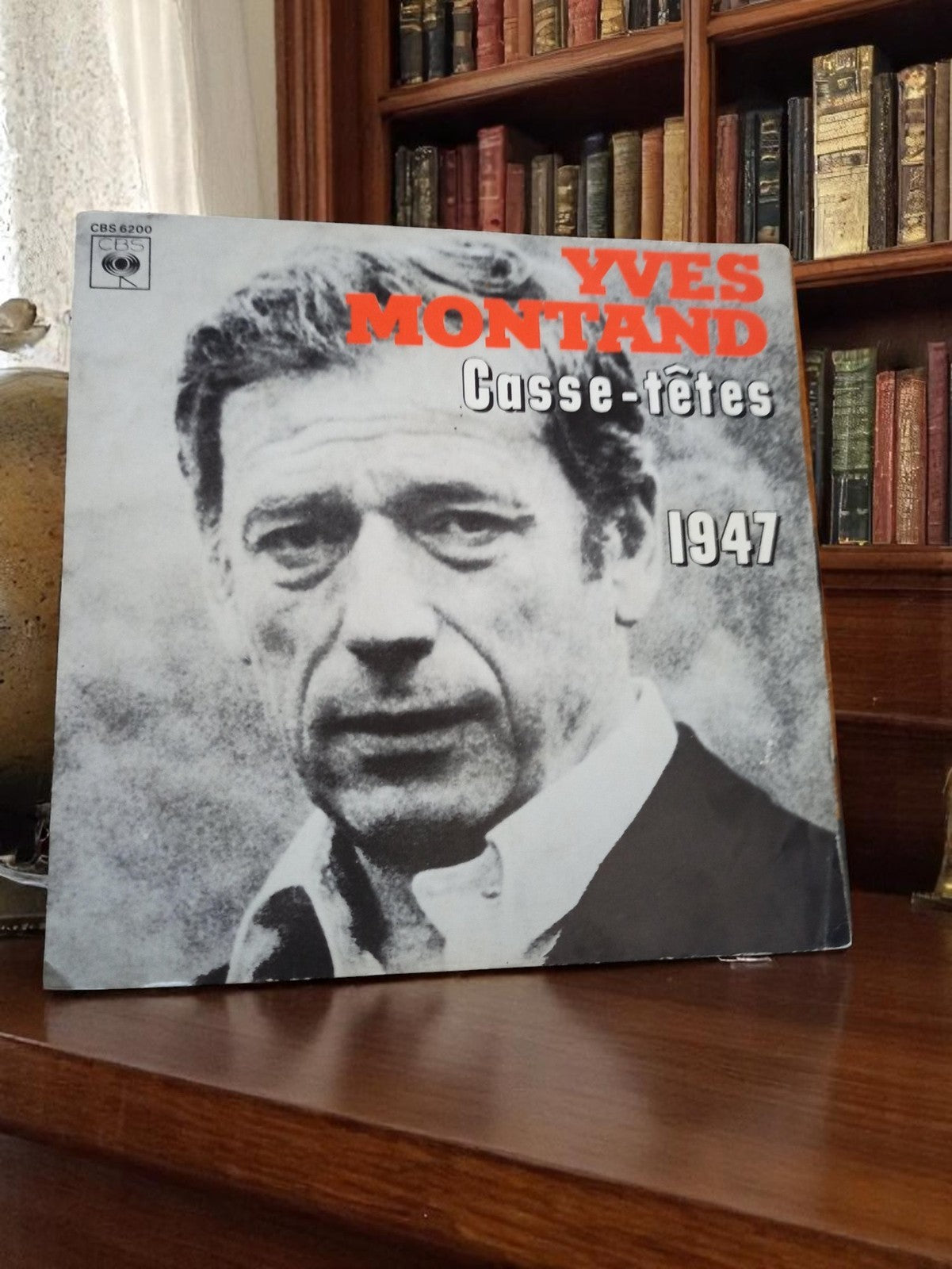 Vinyle 45 tours Yves Montand CBS 6200 pochette 1947 vintage chanson française