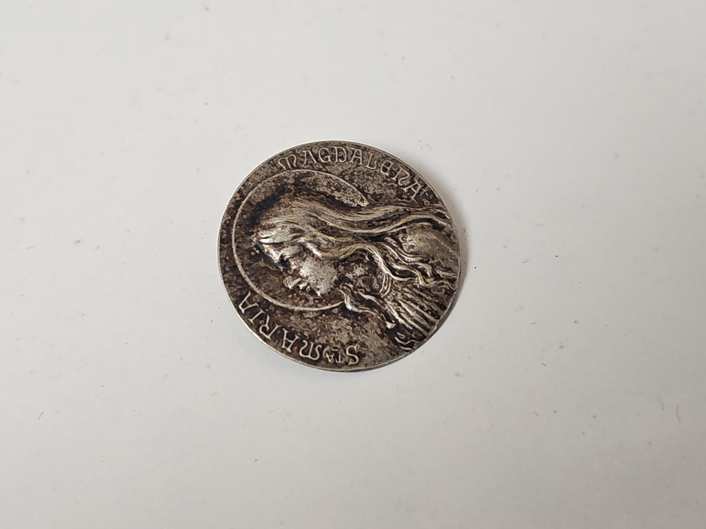 Médaille ancienne Magdalera vintage ? objet de collection rétro religieux rare
