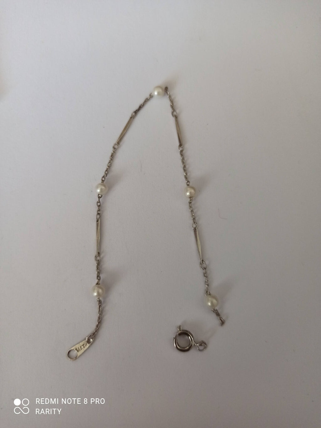 Bracelet Naty vintage perles blanches années 80 chaîne argentée rétro femme