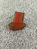 Pin's vintage personnage orange lettre F badge ancien humoristique (Ref 5)