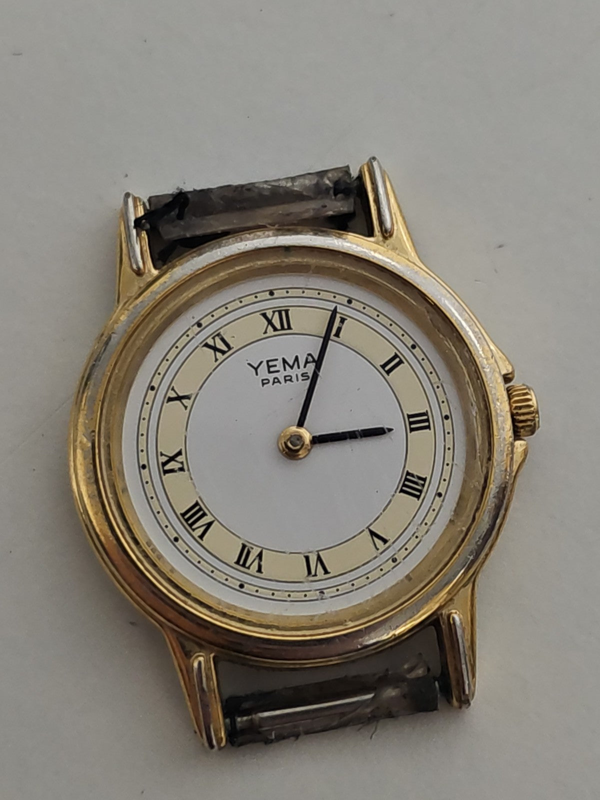 Montre ancienne femme Yema Paris vintage à restaurer collection rétro horlogerie