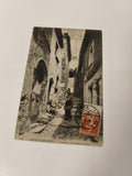 Carte postale ancienne Alpes-Maritimes Lucéram rue Tour CPA animée timbre