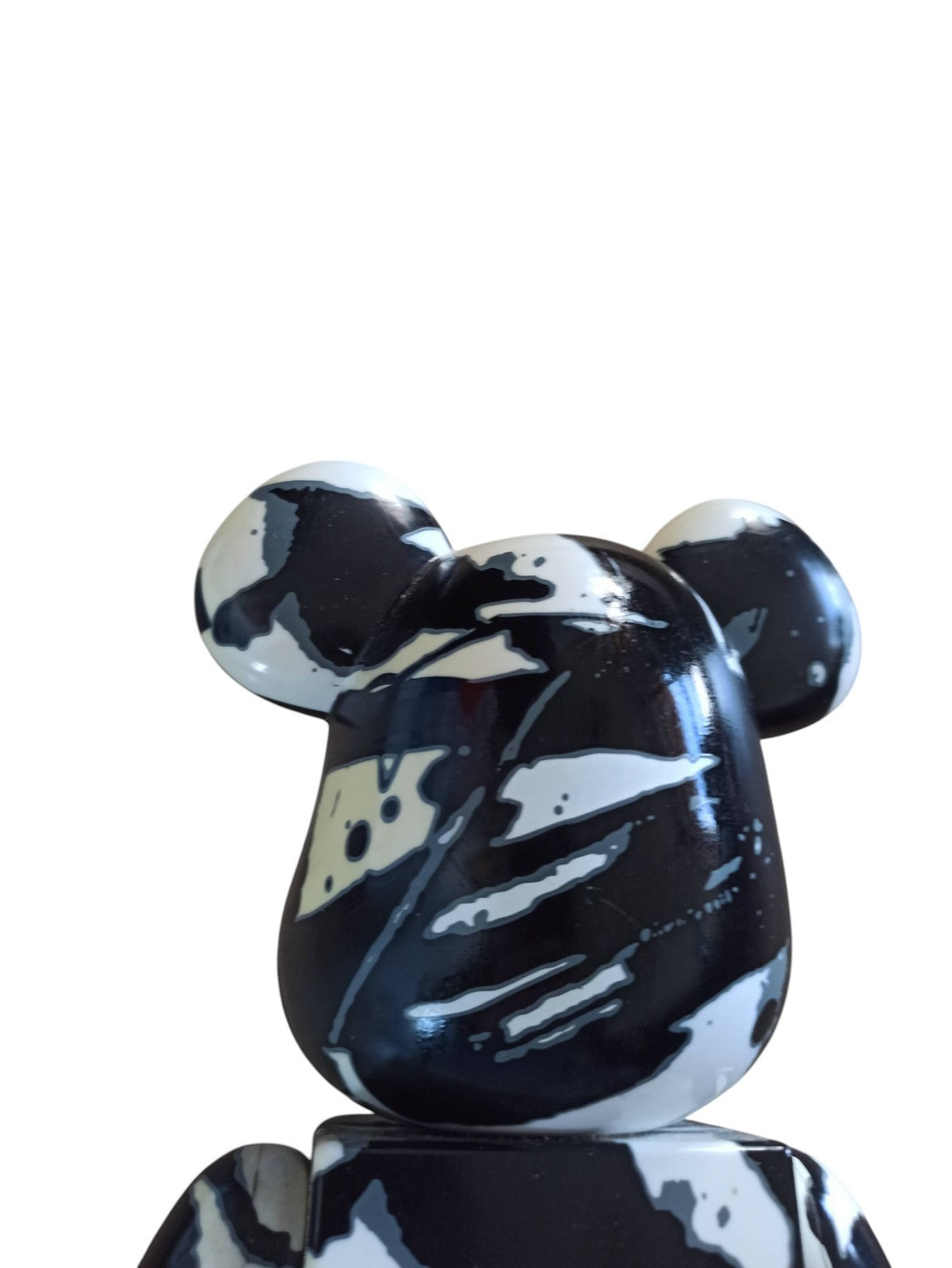 Bearbrick Tomokazu Matsuyama figurine art noir blanc ultra rare designer