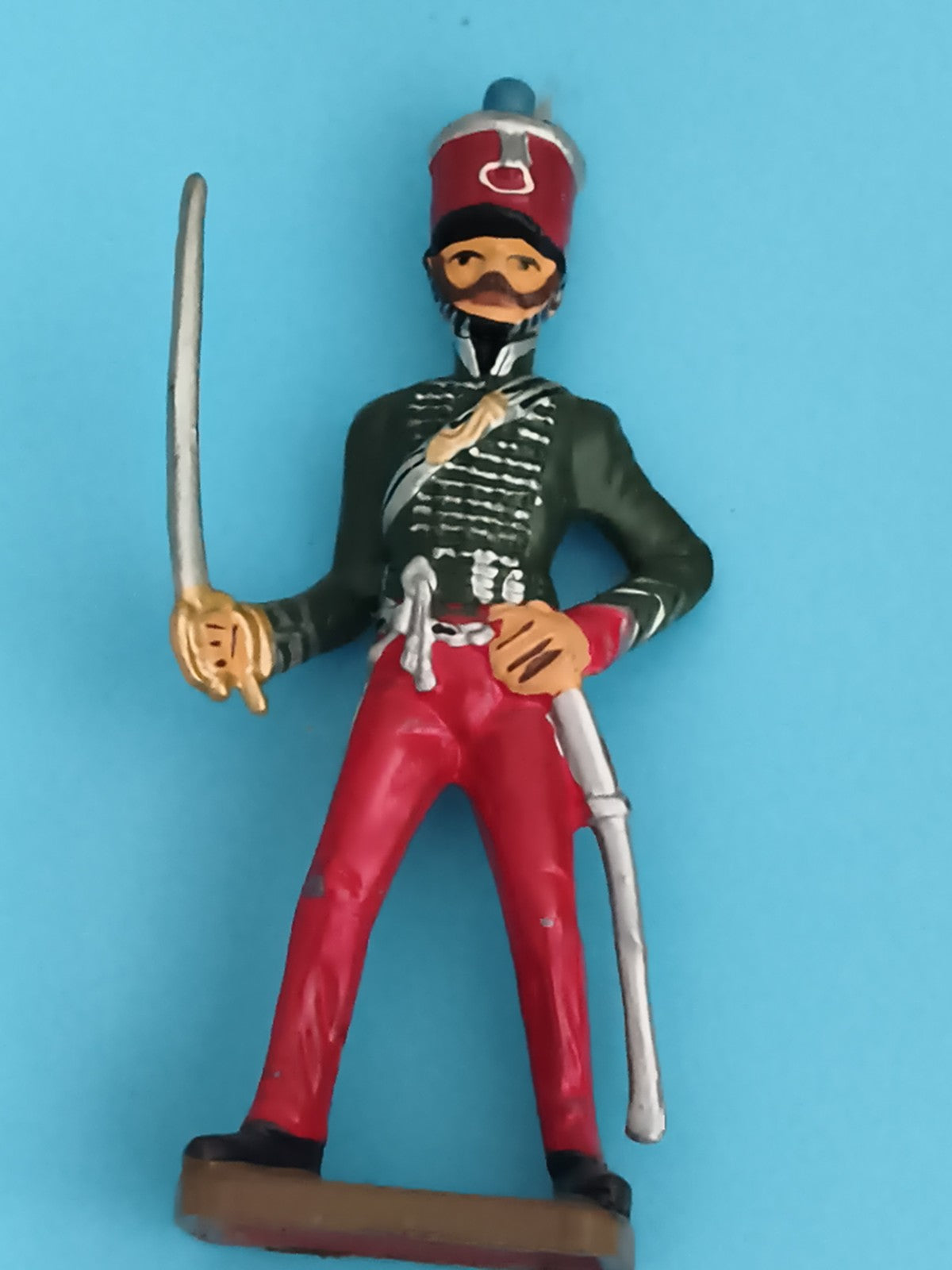 Figurine soldat ancien plomb hussard uniforme vert rouge vintage armée