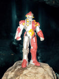 Figurine vintage Ultraman Jean Bot rouge argent, robot articulé, années 2010