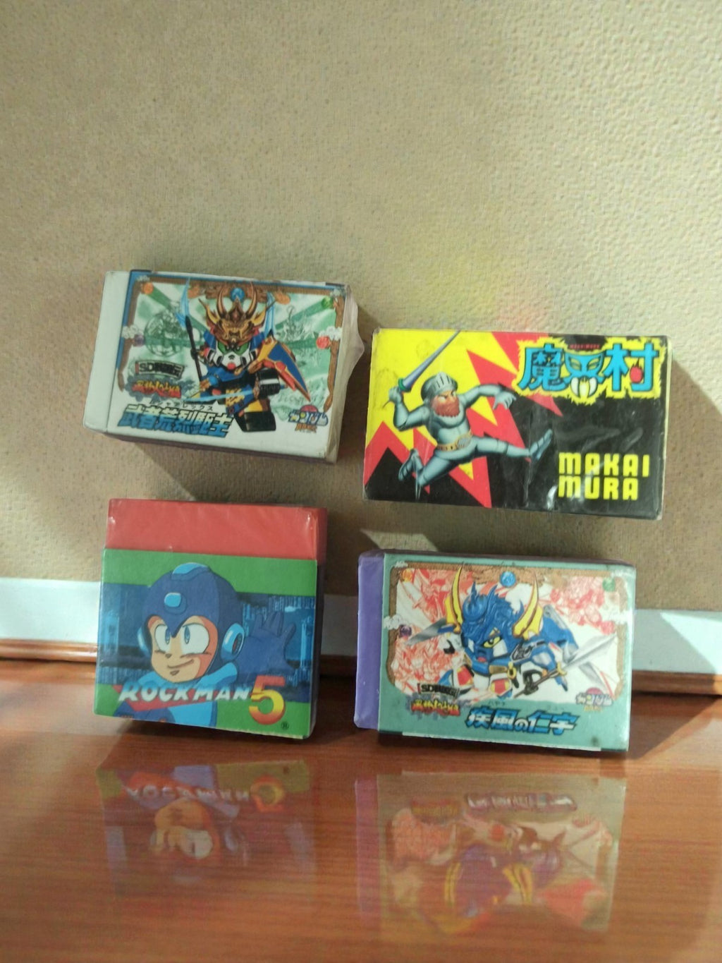 Lot gommes japonaises vintage Rockman Makai Mura SD Gundam manga anime