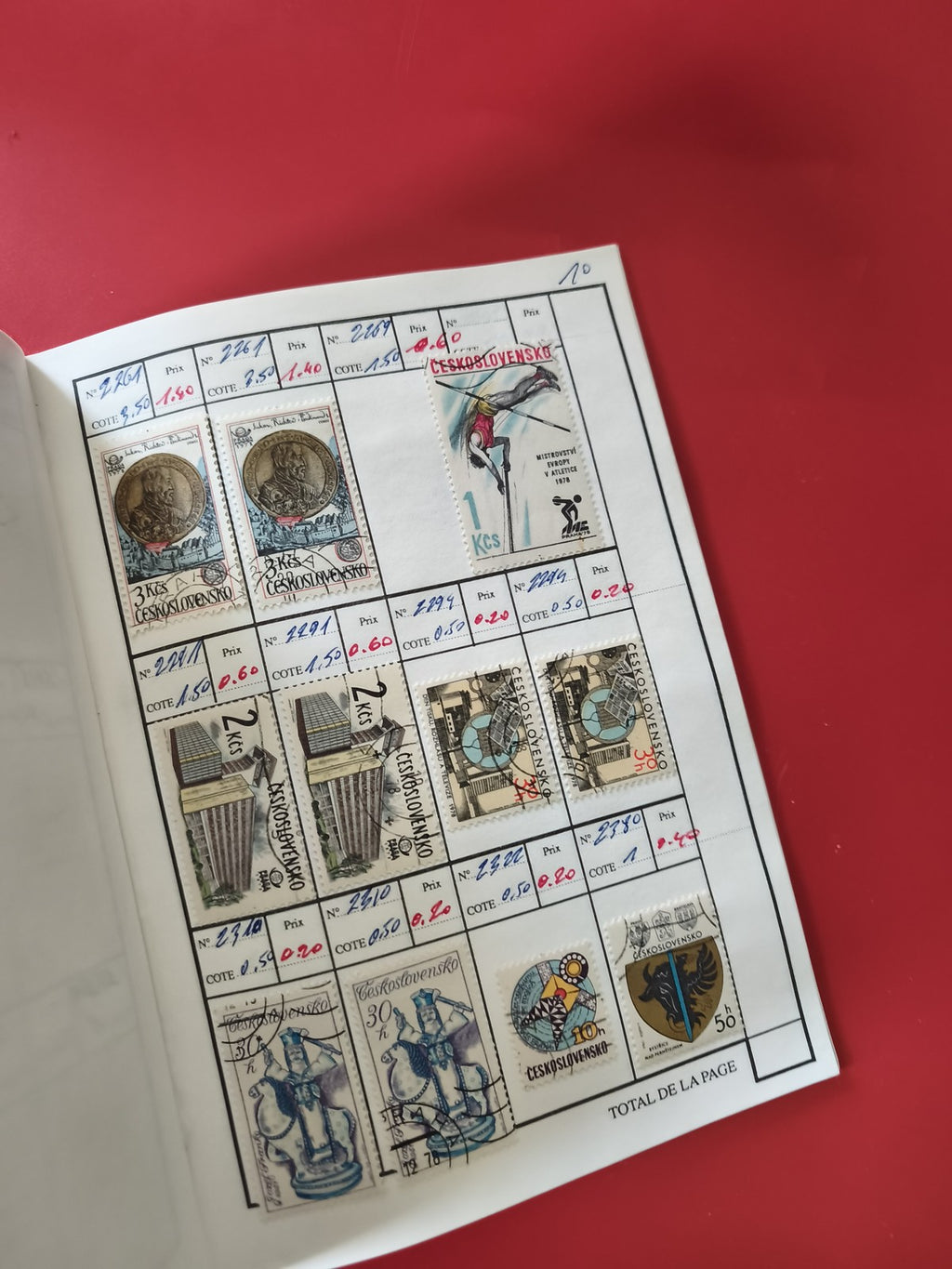 Classeur cahier timbres divers Tchécoslovaquie, pages à cases, couverture souple