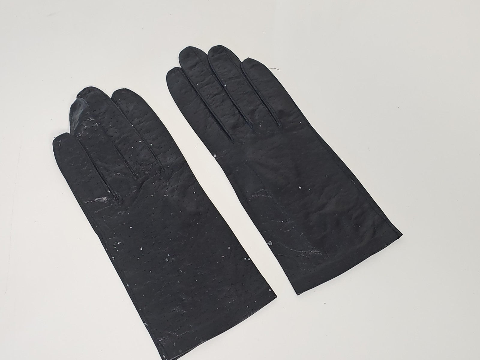 Paire de gants cuir ancien début XXe vintage rétro collection marque Ancienne