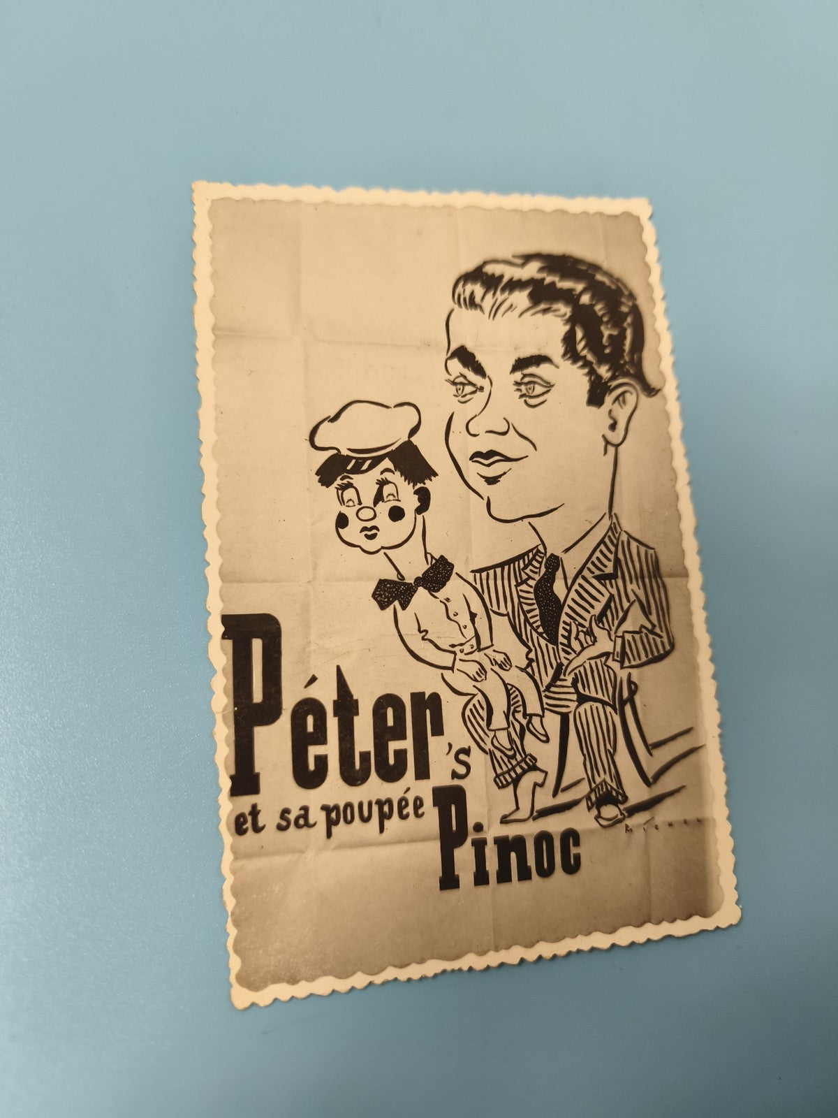 Carte ancienne Peter's et sa poupée Pinoc marionnette illustration rétro