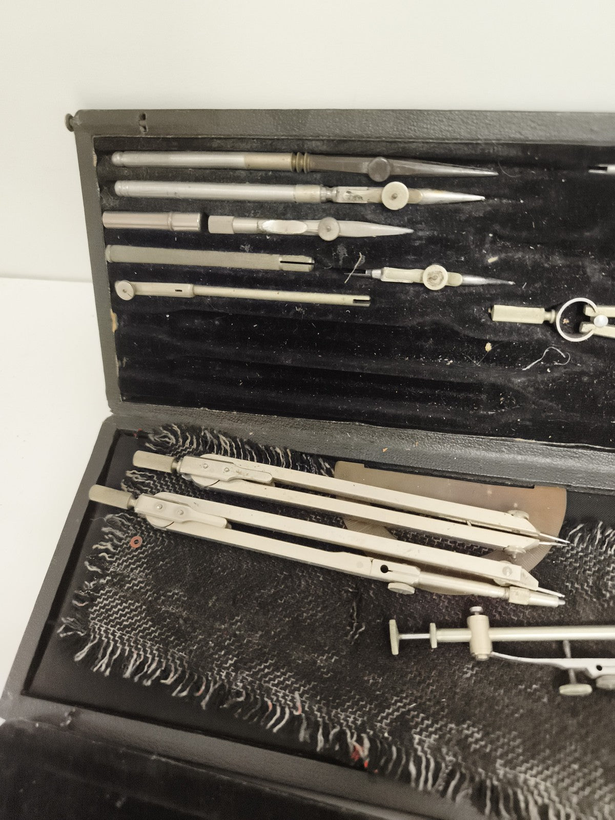 Coffrets anciens de compas de précision — Saint Maurer, instruments dessin vinta