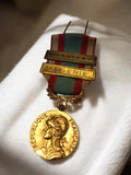 Médaille commémorative Armée Française Algérie Sahara vintage ancienne