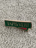 Pin's Tapis Vert vintage émaillé vert doré badge publicitaire ancien (Ref 10)