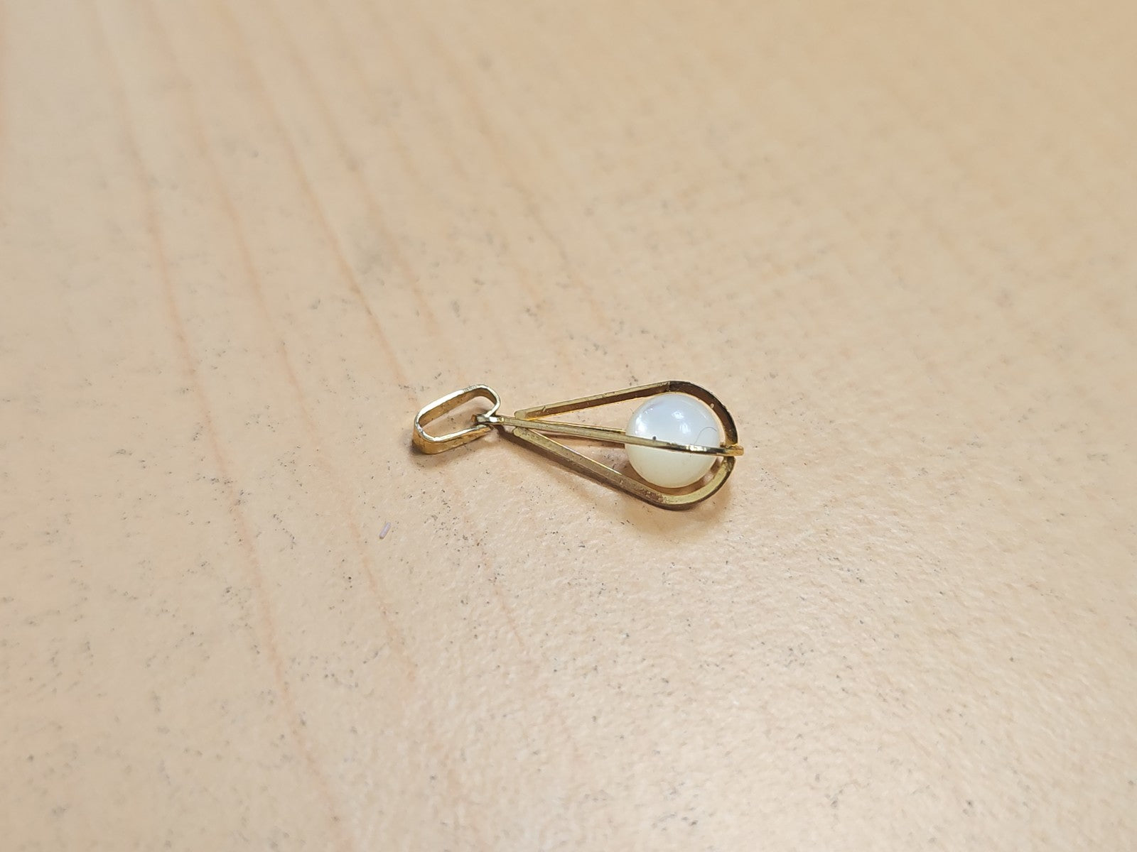 Petit pendentif vintage ancien plaqué or rétro bijou collection ancienne France