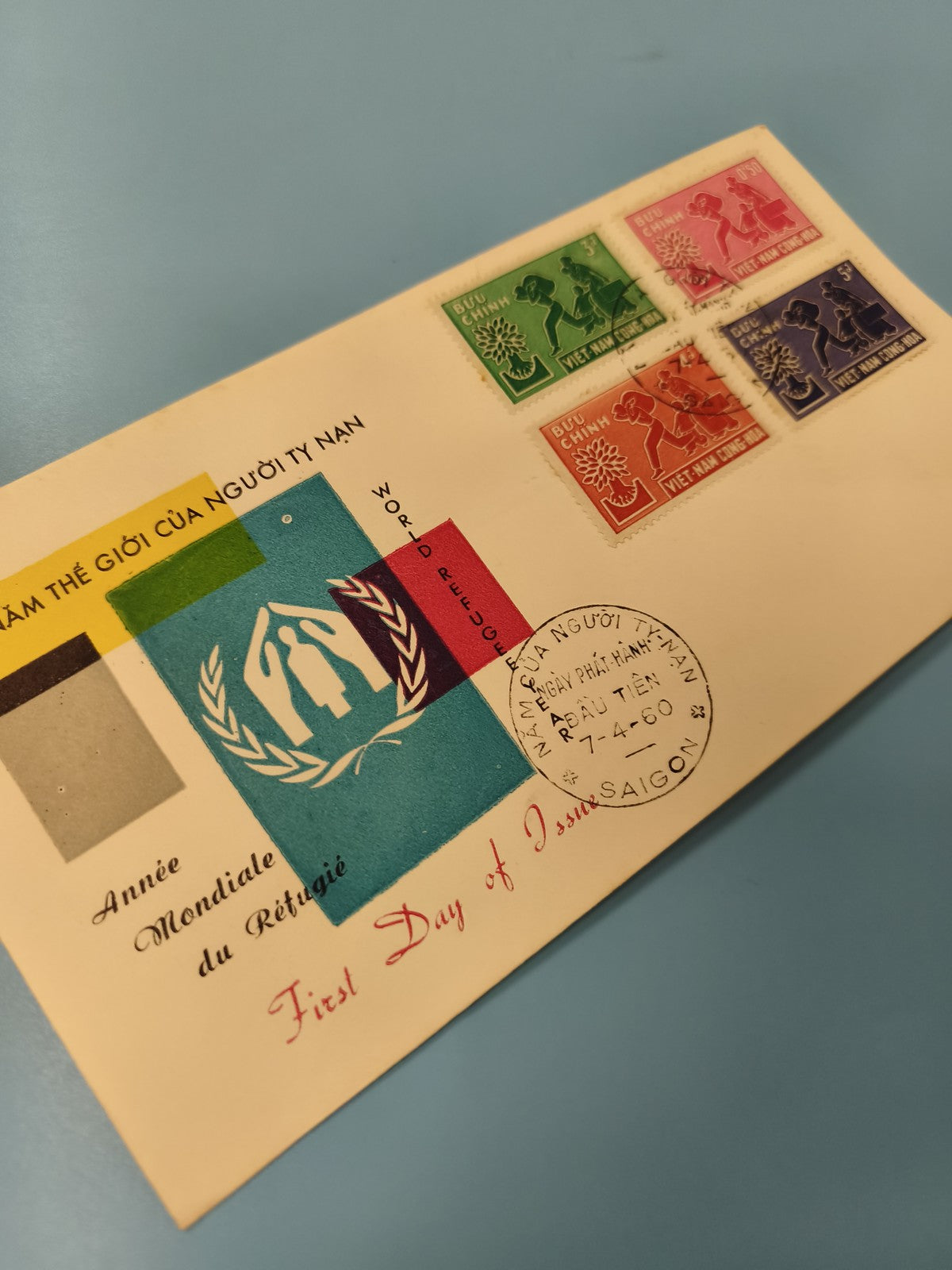 Ancienne enveloppe FDC Vietnam Année Mondiale du Réfugié 1960 timbres colorés