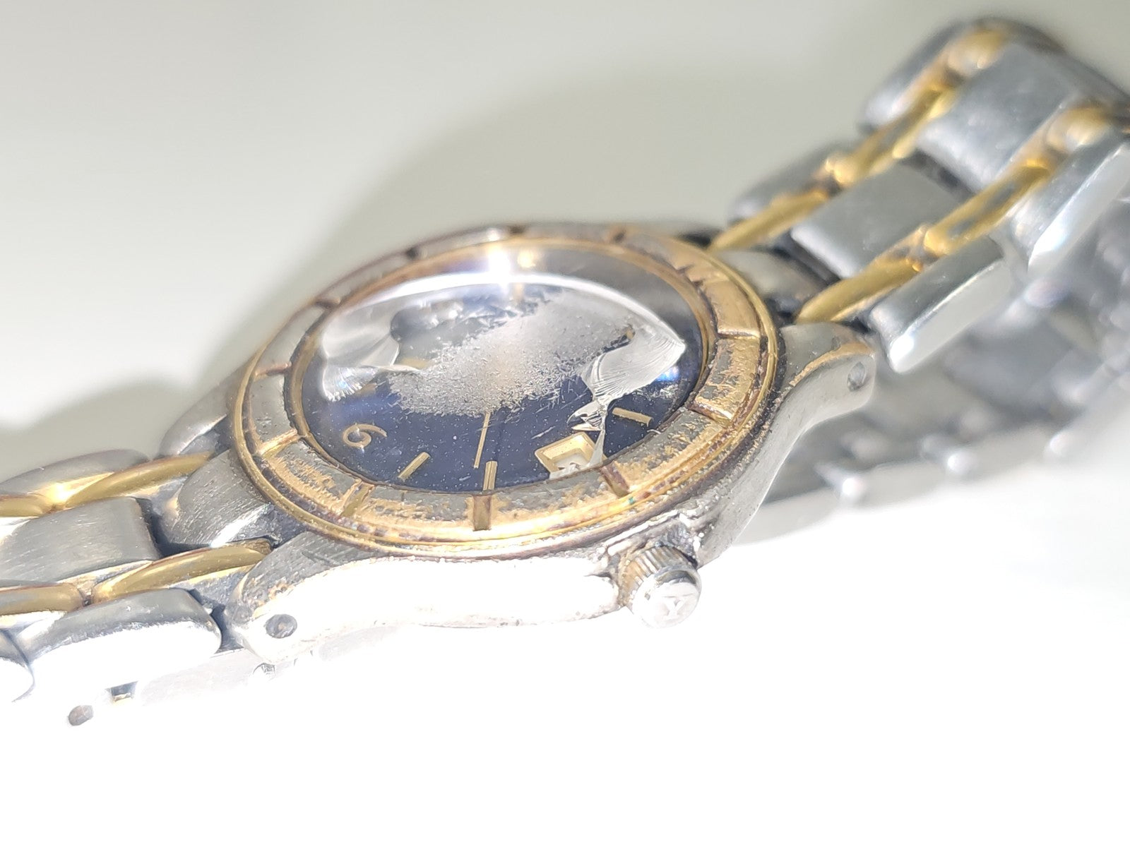 Montre femme ancienne Yema vintage rétro, montre-bracelet fonctionnelle collecti