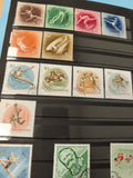 Lot anciens timbres oblitérés Hongrie Magyar Posta sport et thèmes variés vintag