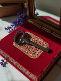 Clé ancienne vintage en métal pour meuble ou porte, style rétro manoir déco