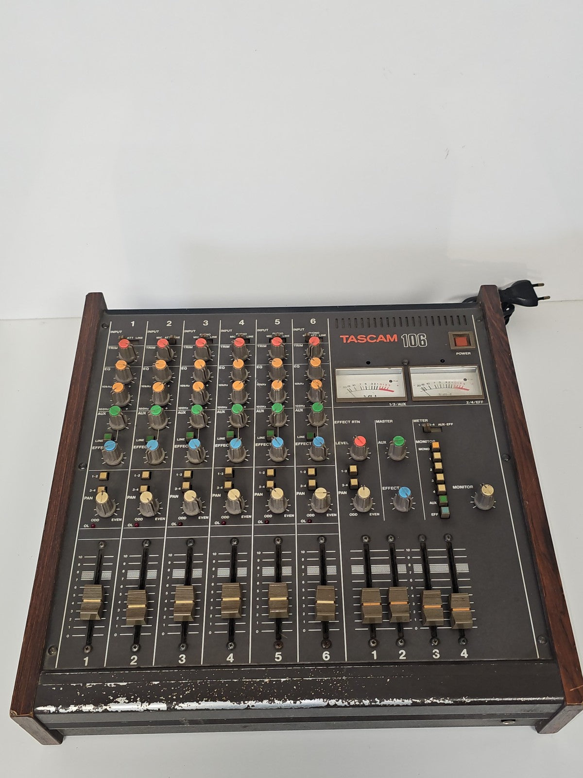 Table de mixage Tascam M-106 audio 6 canaux, console DJ studio, équipement son