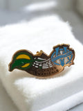Pin's vintage FC Nantes OM Marseille football ancien badge émaillé années 90