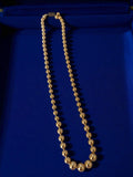 Collier perles dorées vintage, bijou fantaisie rétro chic, accessoire femme