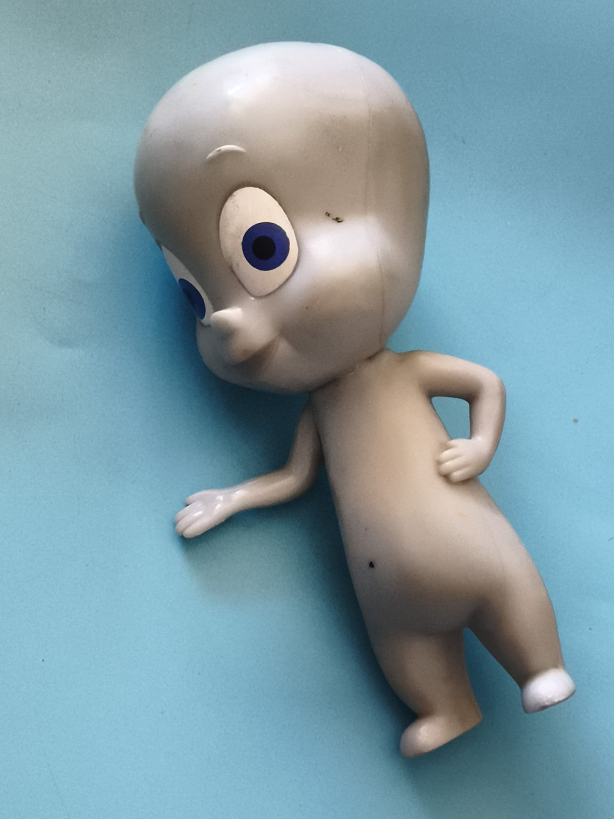 Figurine Casper fantôme jouet ancien look cartoon yeux bleus déco rétro
