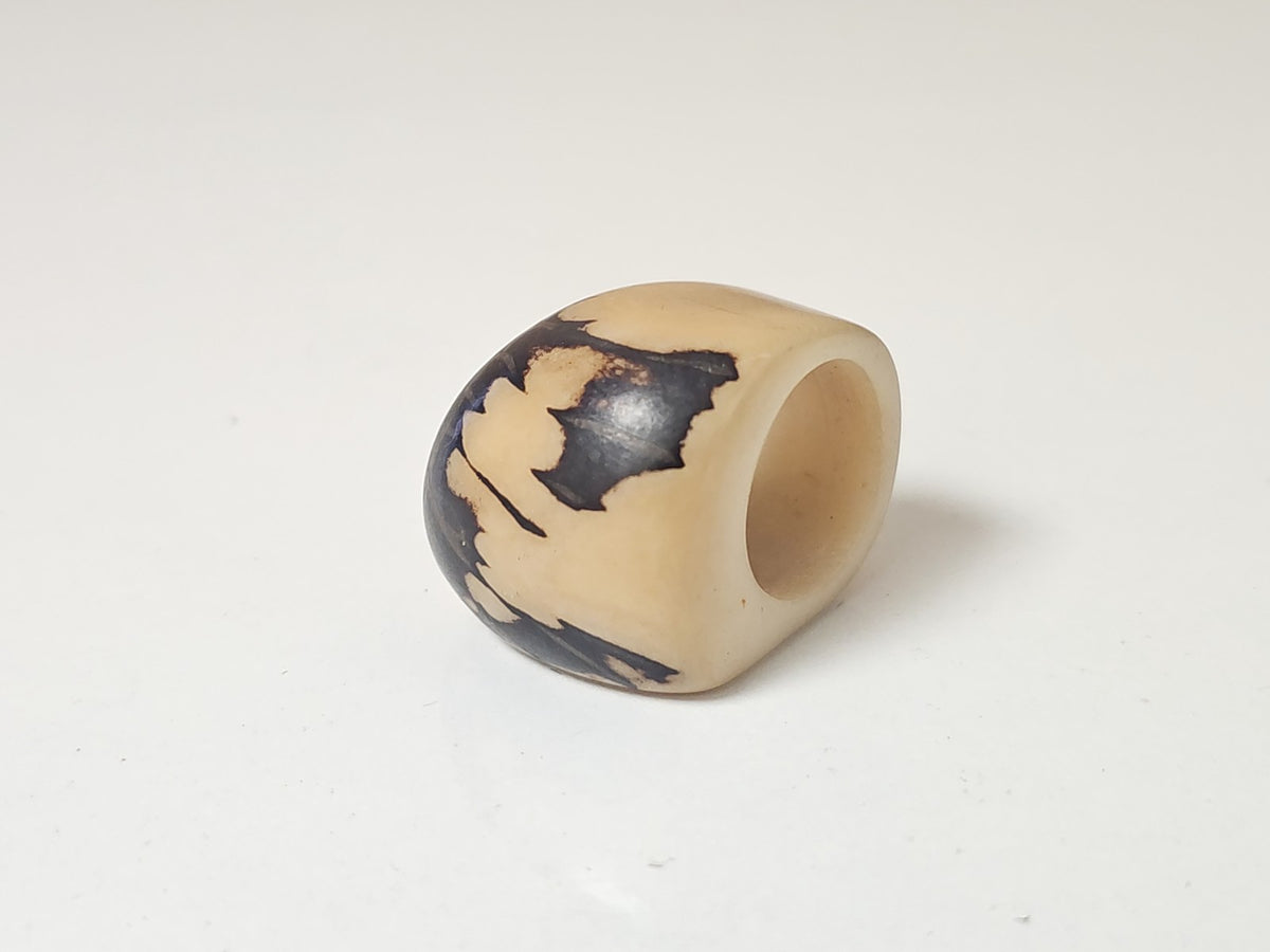 Vintage large antique natural bone ring size 53 retro original jewelry