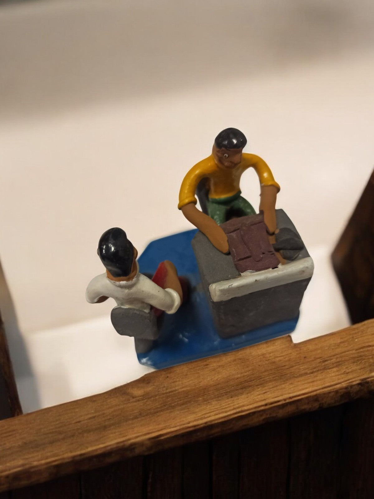 Santon ancien Gildo en terre cuite, artisanat peint, figurine crèche vintage