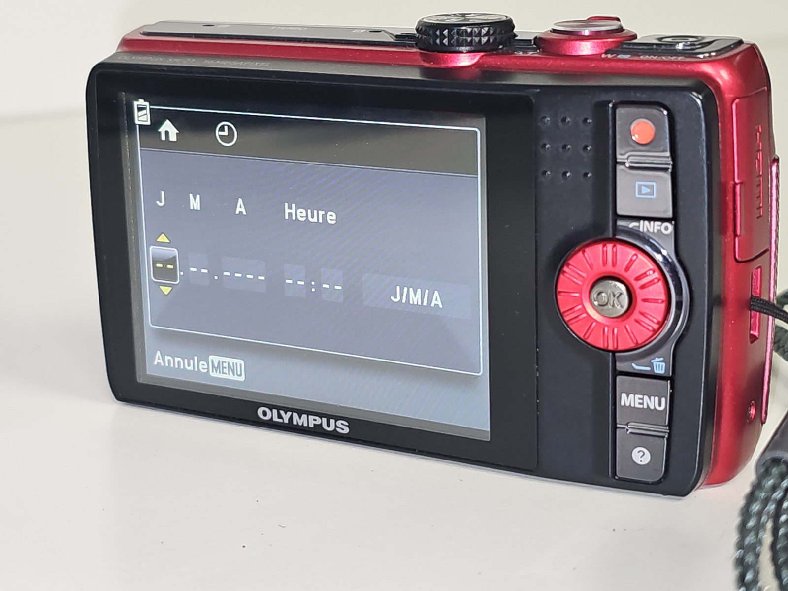 Appareil photo Olympus SH-21 compact numérique Full HD, vendu sans accessoires