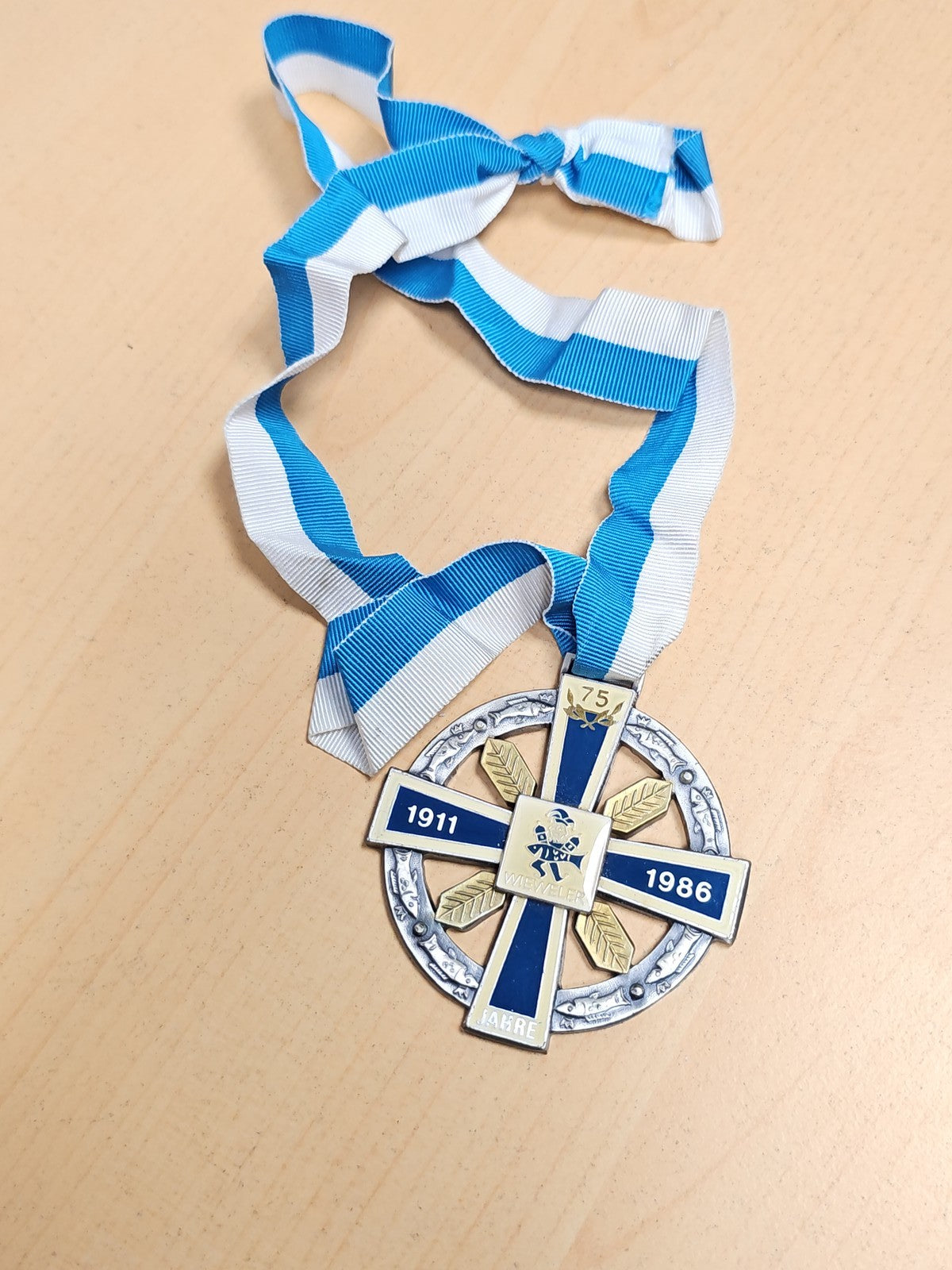 Médaille ancienne Wieweler 1986 vintage collection rétro objet souvenir