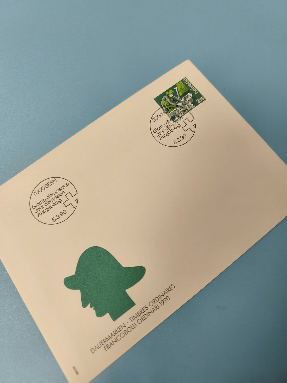 Ancienne enveloppe philatélie Suisse 1990 timbre vert silhouette postier