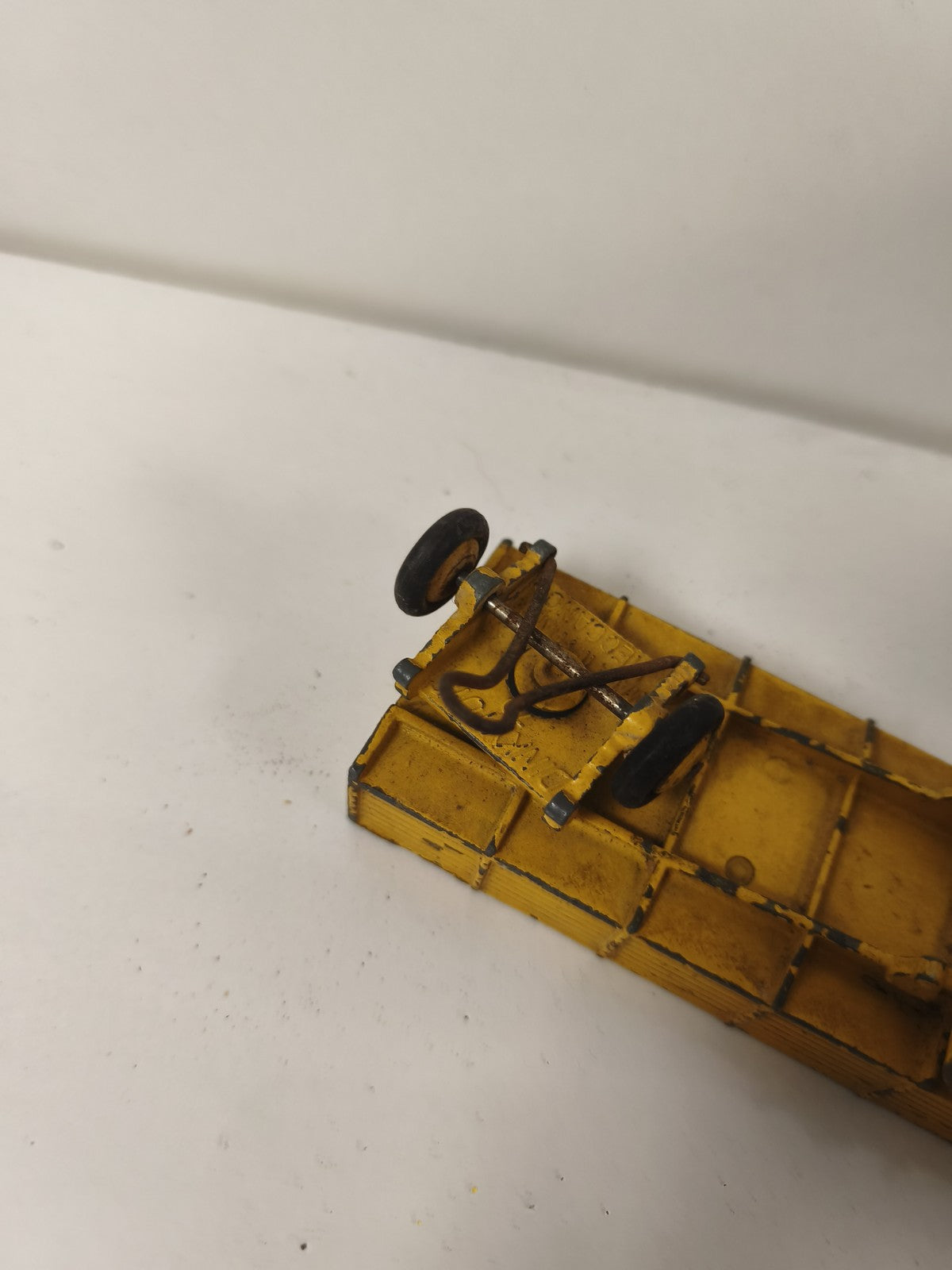 Remorque DINKY TOYS vintage jaune Meccano ancienne miniature collection