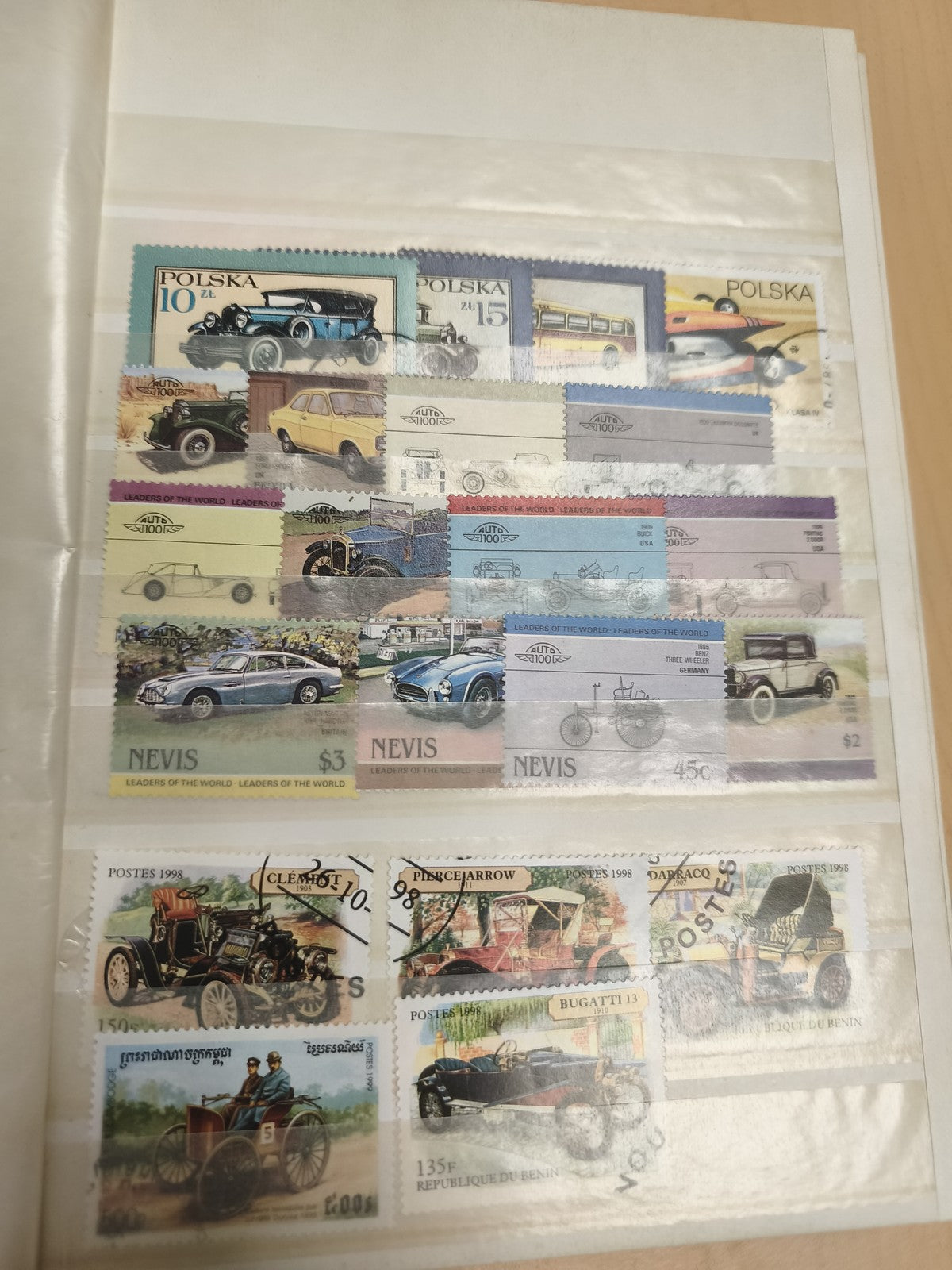 Lot timbres autos anciennes NEVIS Pologne Benin voitures anciennes philatélie