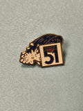 Vintage pin's Pastis 51 publicitaire bleu blanc splash collection bar rétro