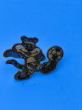 Vintage pin's Olympique de Marseille mascotte football, collection (Ref 8)