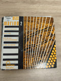 Vinyle 45 tours Max Marino 2 Fontana, pochette graphique orange et noire