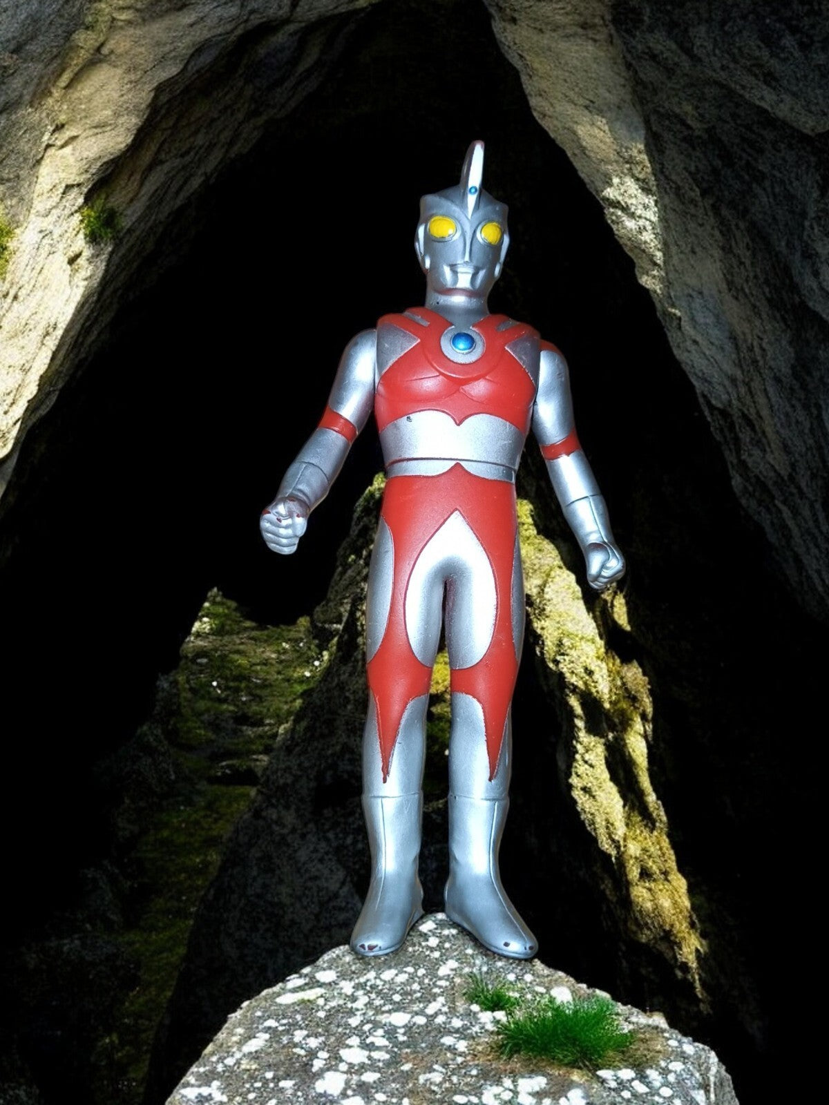 Figurine Ultraman Bandai argent rouge vintage héros japonais rare