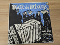 Vinyle 33T rétro musette des faubourgs ancien disque collection musique français