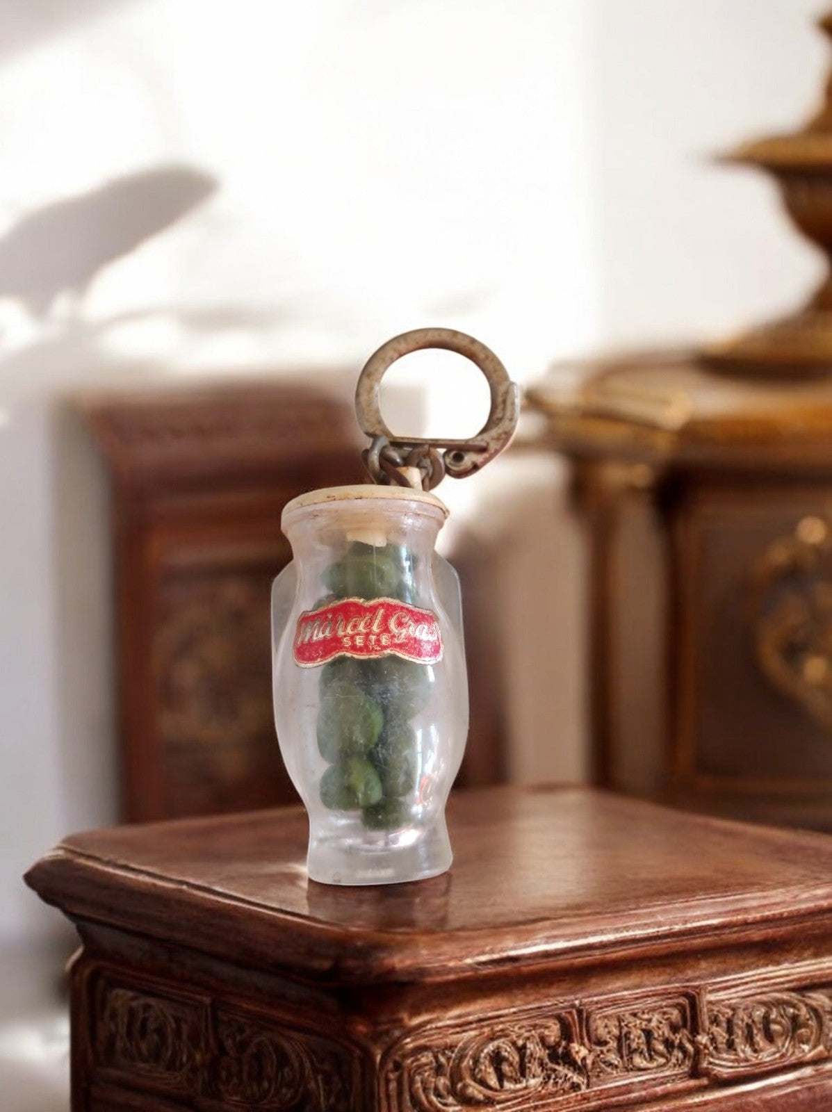 Porte-clés vintage publicitaire Marcel Gras olives transparent rétro années 70