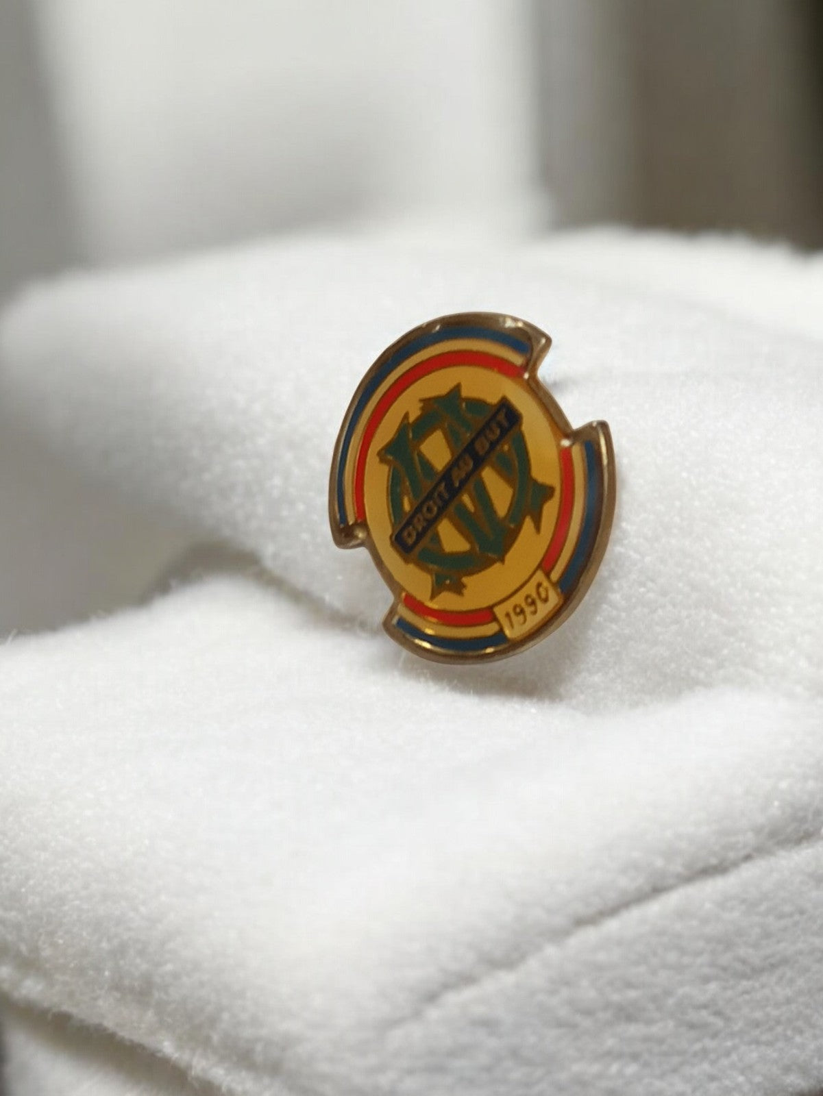 Pin's vintage Olympique de Marseille OM football ancien rare collection rétro