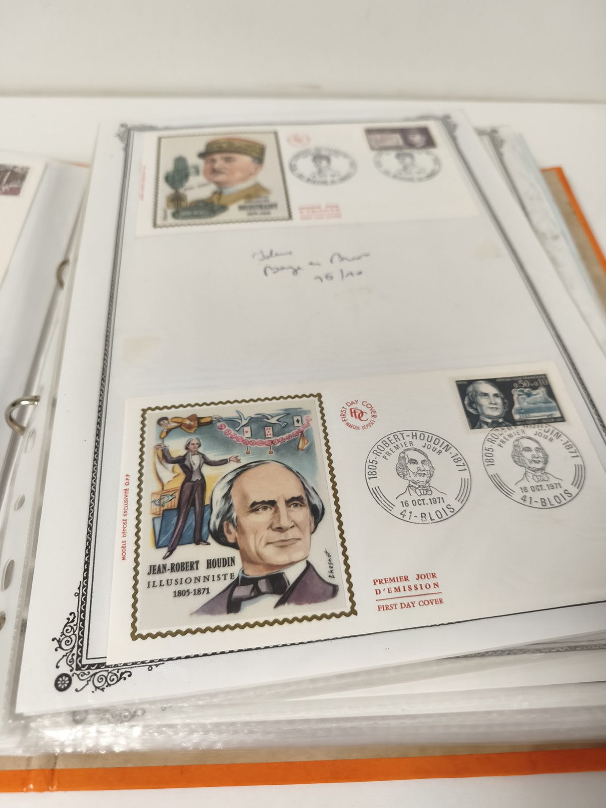Lot enveloppes FPD timbrées France, thématique Poste et Ballons, album inclus