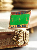 Pin's vintage ASOA Valence football terrain émaillé badge ancien