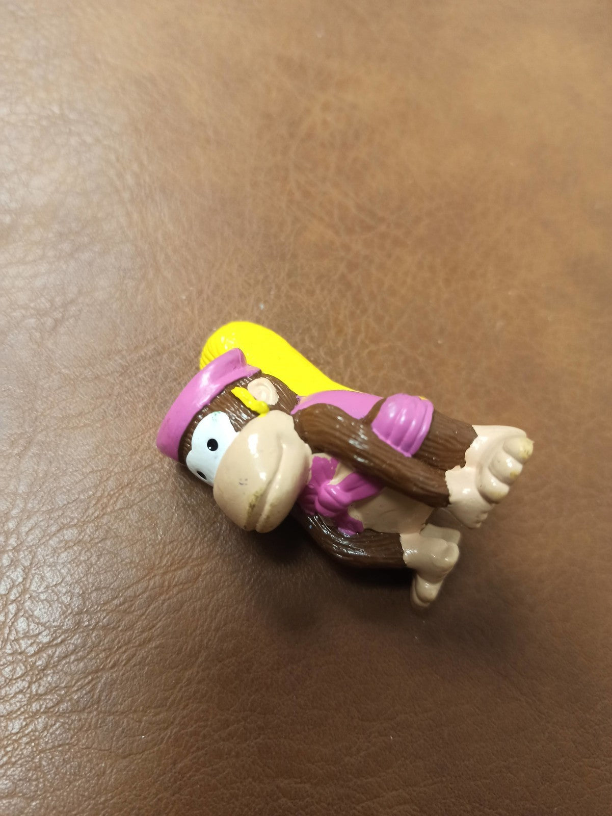 Figurine Donkey Kong Dixie Kong vintage rétro, jouet ancien, déco gaming
