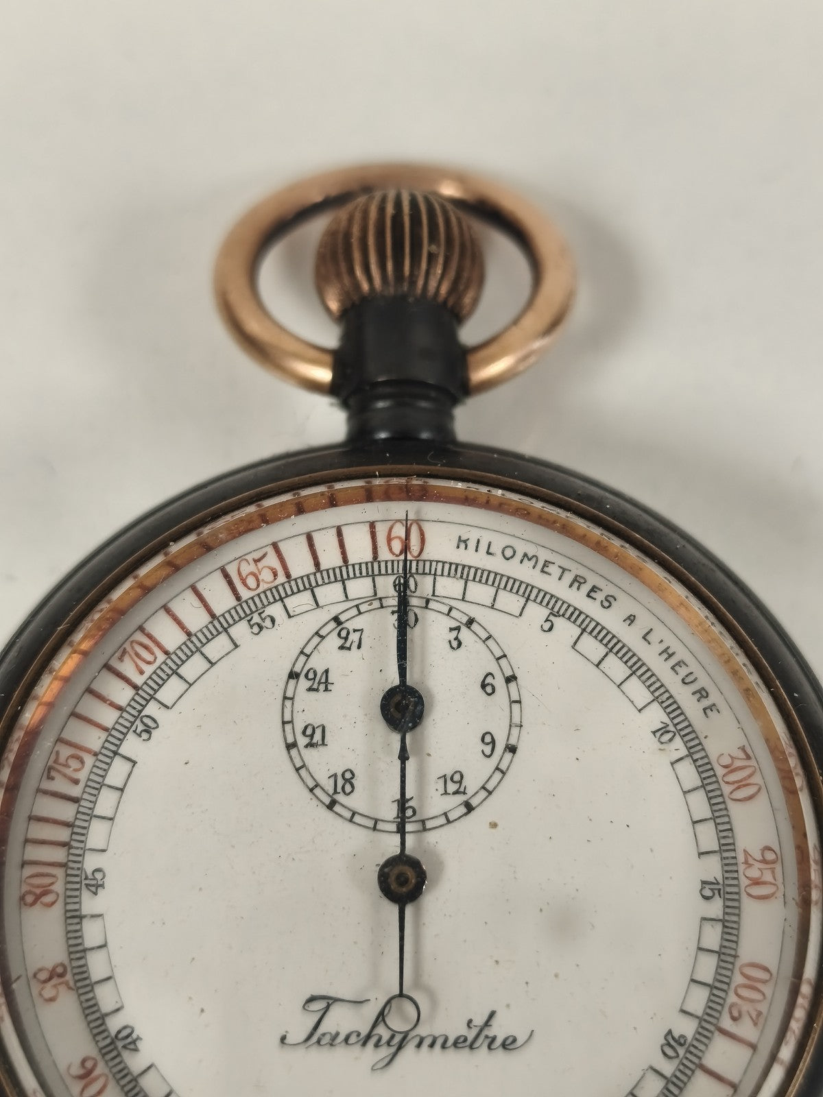 Ancien chronomètre tachymètre à main vintage, cadran blanc, collection