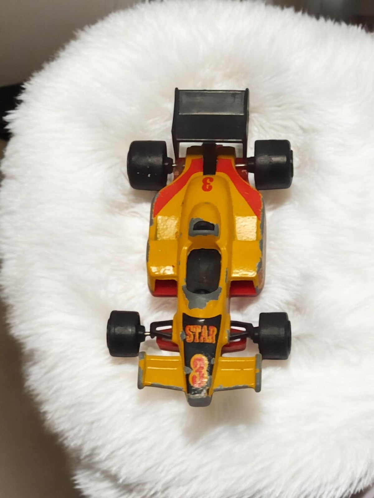 Voiture Formule 1 miniature vintage jaune STAR 3 ancien jouet rétro déco