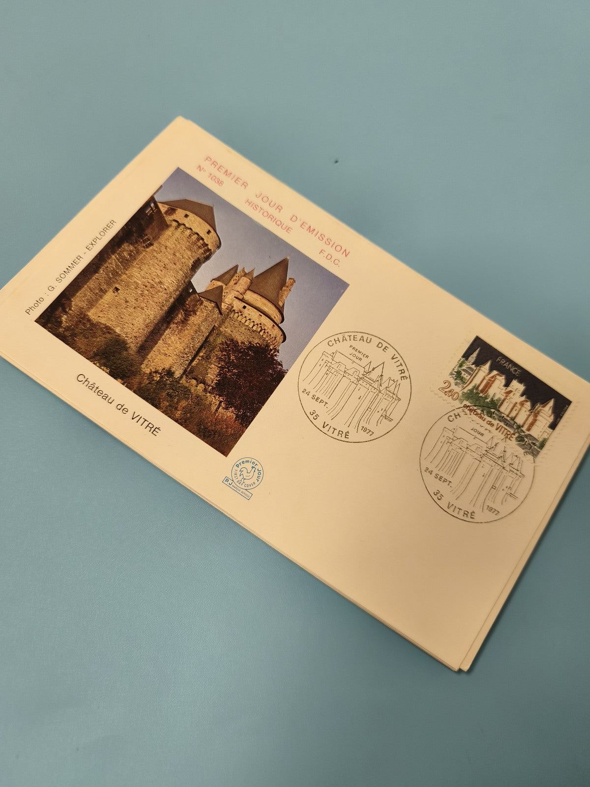 Enveloppe FDC Premier Jour Émission Château de Vitré 1977 timbre illustré