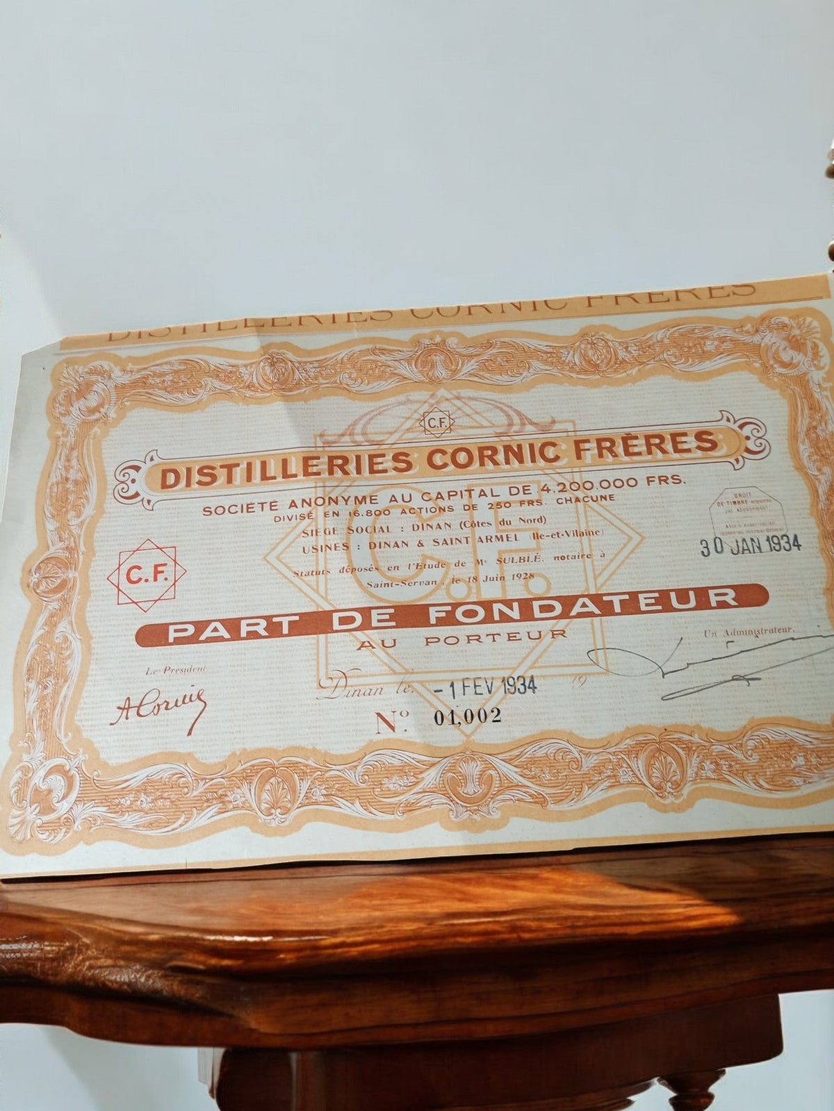 Action Distilleries Cornic Frères 1934 part fondateur vintage document ancien