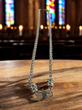 Collier vintage fantaisie en métal tressé, fermoir cœur, style rétro