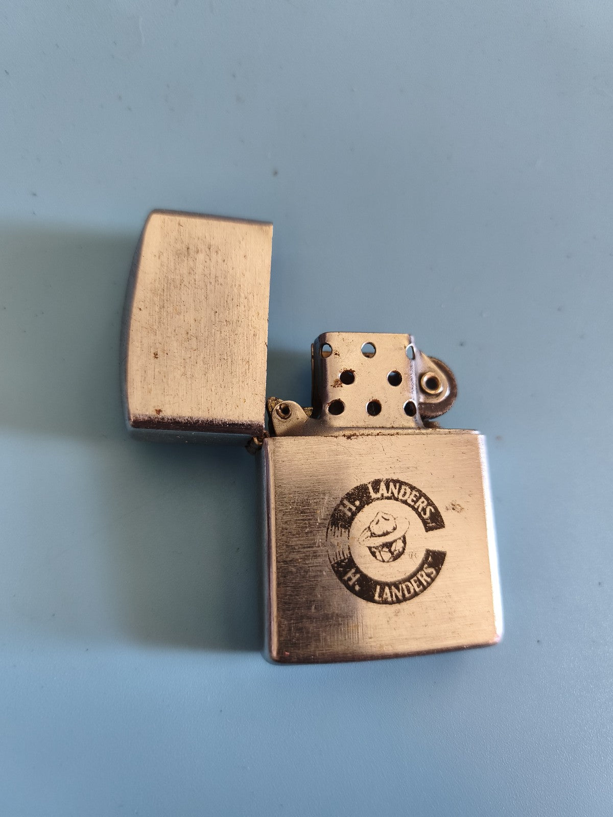 Vintage briquet publicitaire ancien H Landers collection rétro tabac publicité