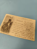 Carte postale ancienne CPA Jeune fille en prière Quimper Bretagne écrite